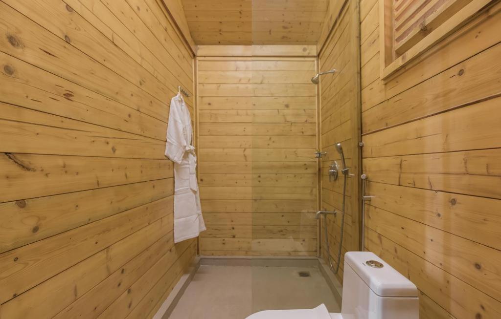 Waterscape Retreat Girnare Ngoại thất bức ảnh